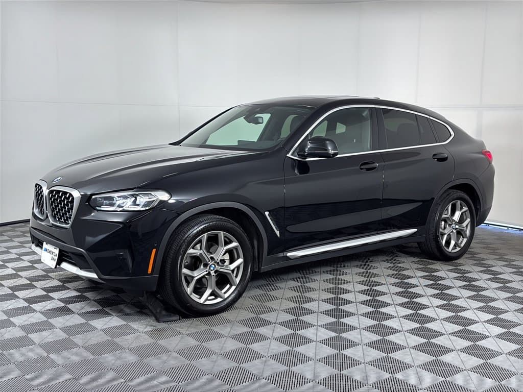 2024 BMW X4 xDrive30i — photo 1 of 31