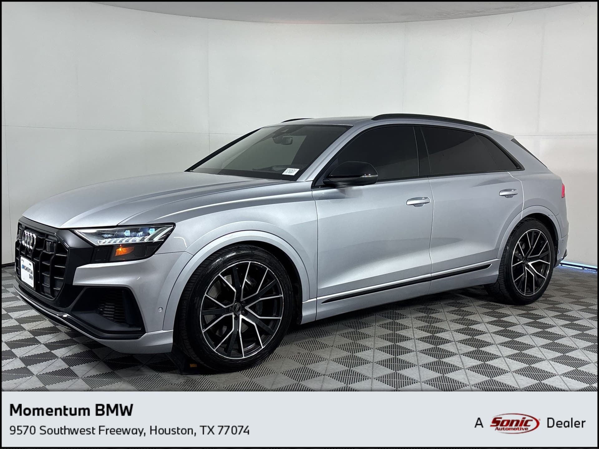 2020 Audi SQ8 4.0T Premium Plus — photo 1 of 29