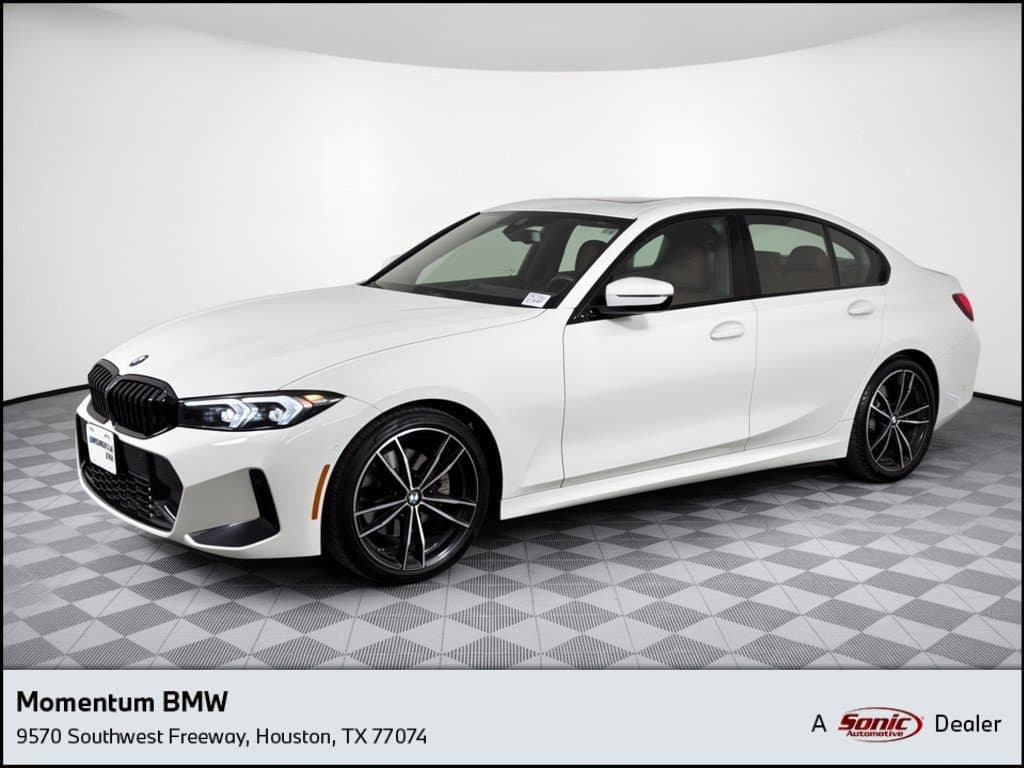 2023 BMW 3 Series 330i — photo 1 of 31