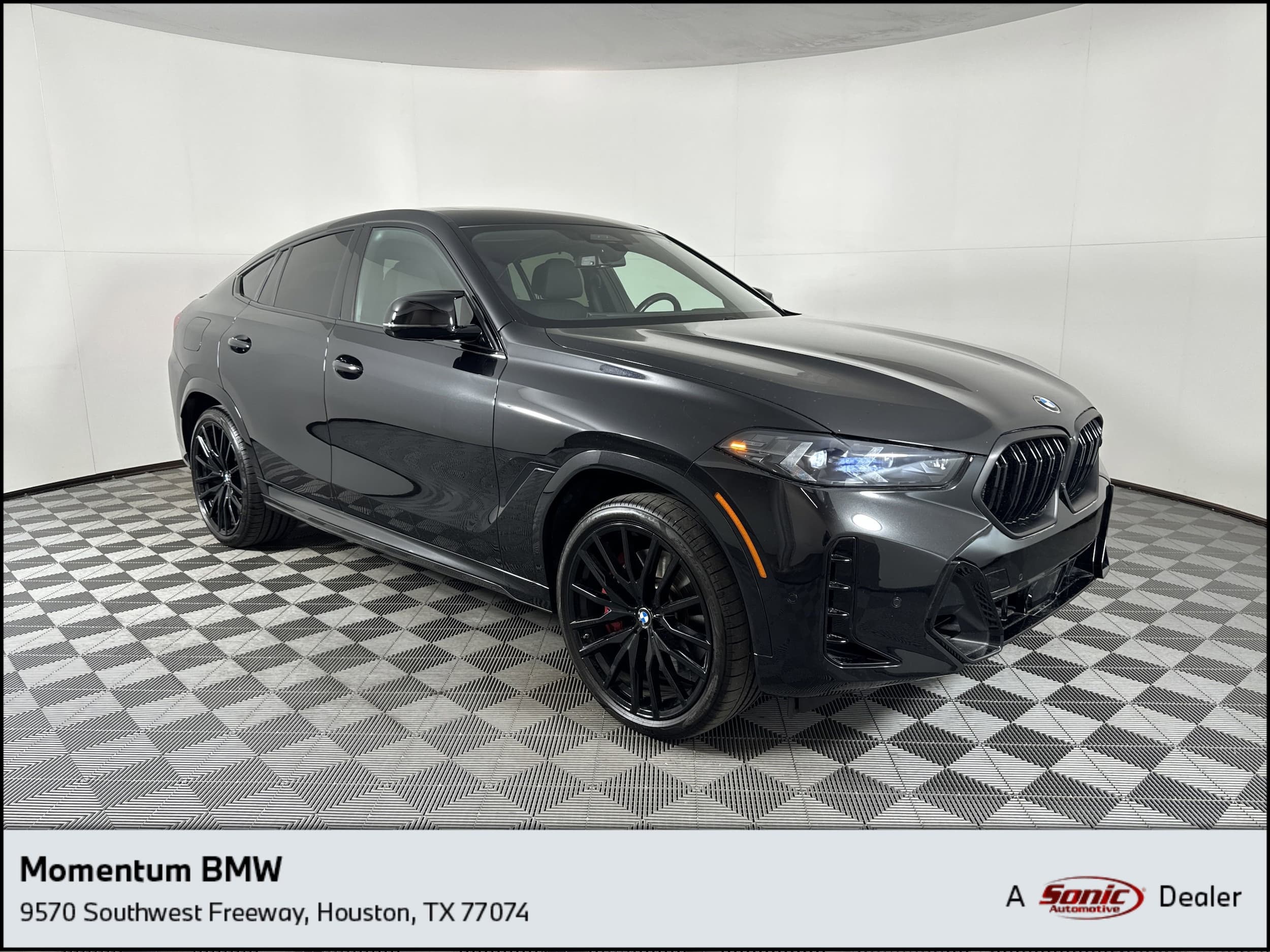 Foto de 2025 BMW X6 M60i