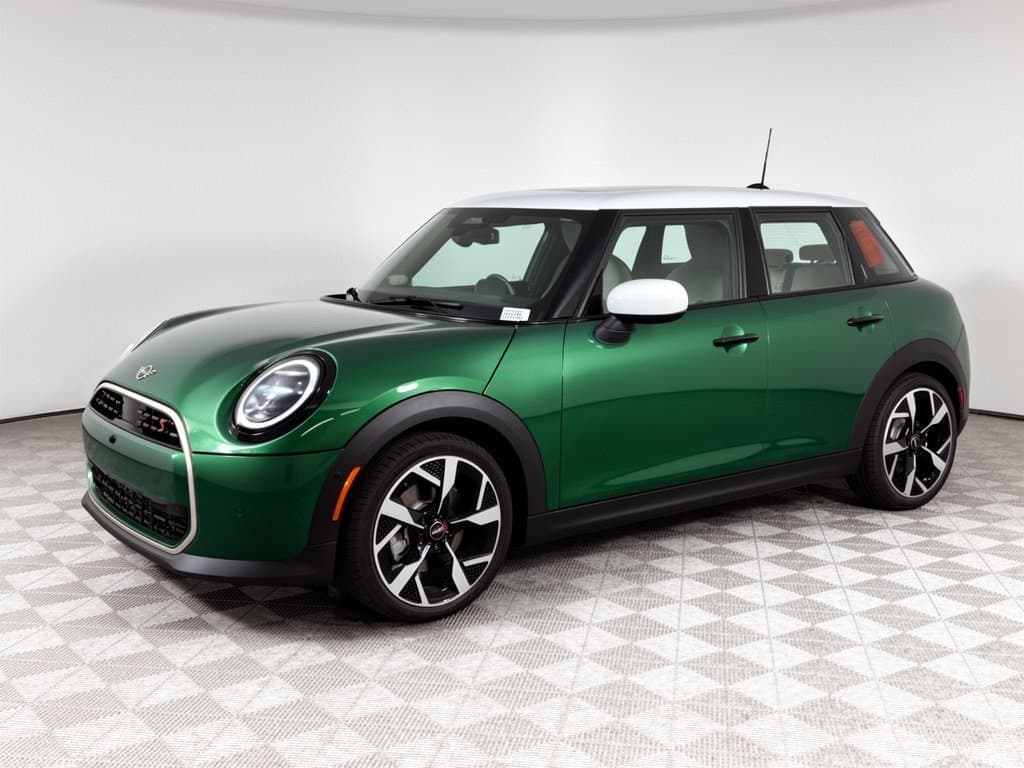 2027 Mini Hardtop 4 Door Base — photo 1 of 39