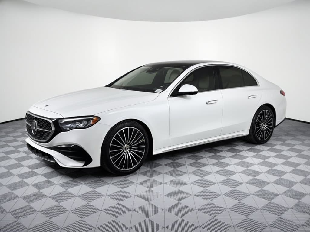 2025 Mercedes-Benz E-Class E 450 — photo 1 of 31
