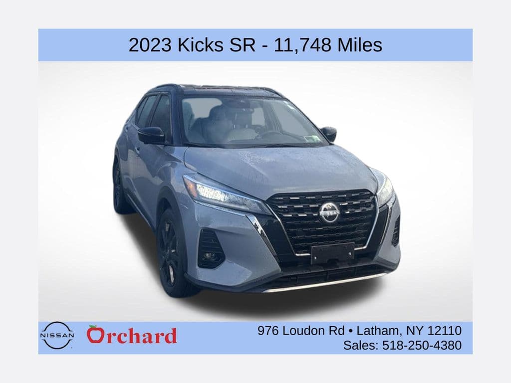 2023 Nissan Kicks SR — photo 1 of 11