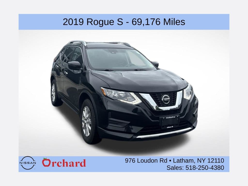 2019 Nissan Rogue S — photo 1 of 12