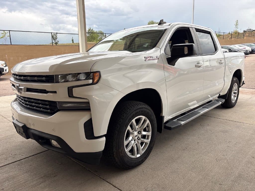 2020 Chevrolet Silverado 1500 RST — photo 1 of 7