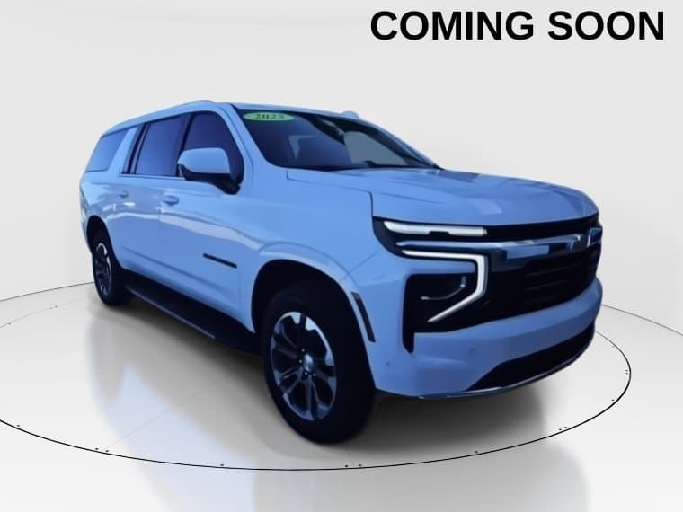 2025 Chevrolet Suburban LS — photo 1 of 6