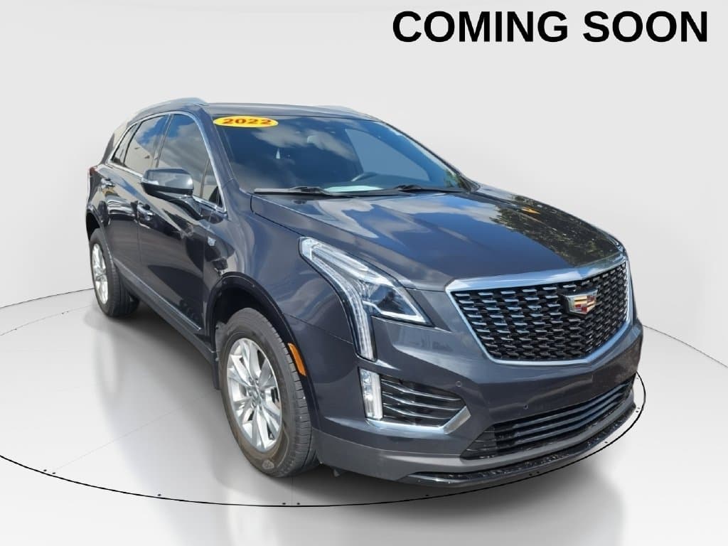 2022 Cadillac XT5 FWD Luxury — photo 1 of 6