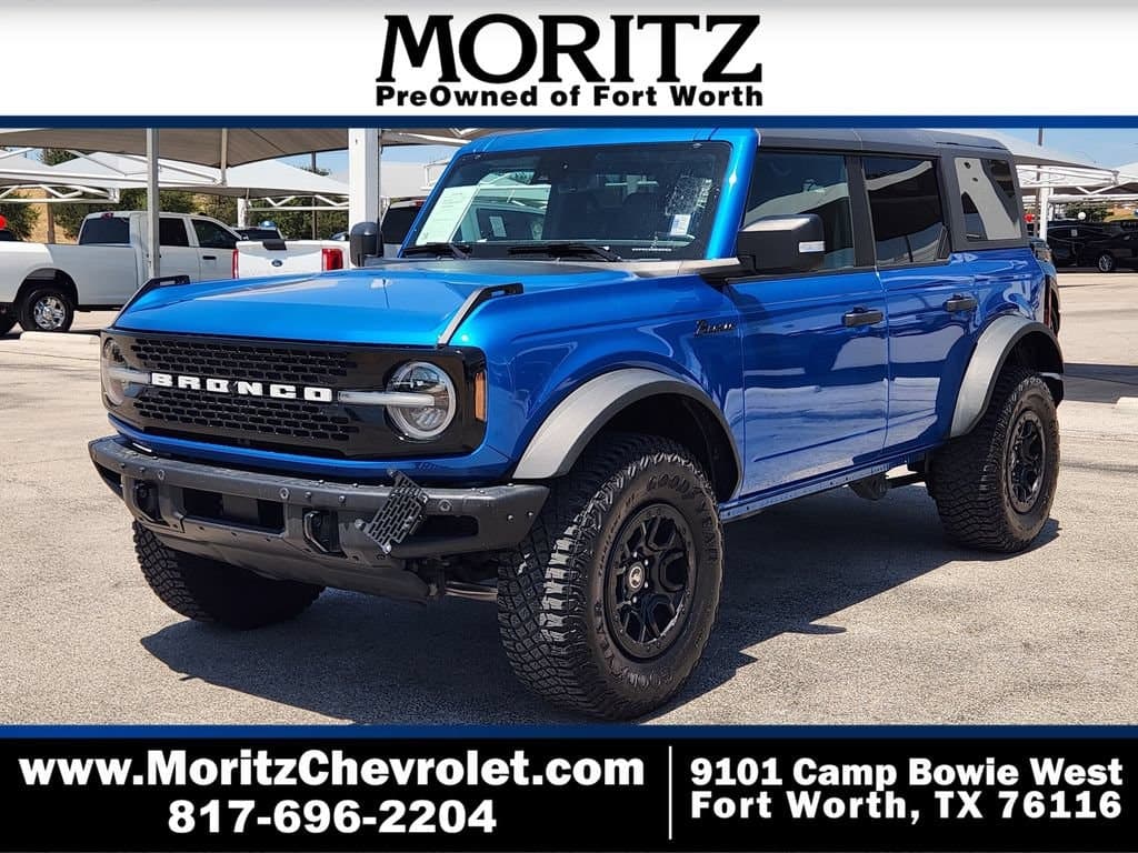 2023 Ford Bronco Wildtrak — photo 1 of 4