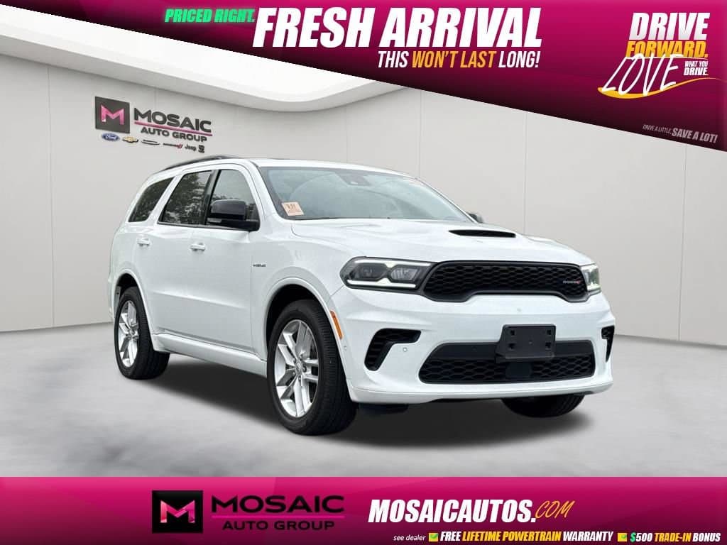 2025 Dodge Durango R/T — photo 1 of 29
