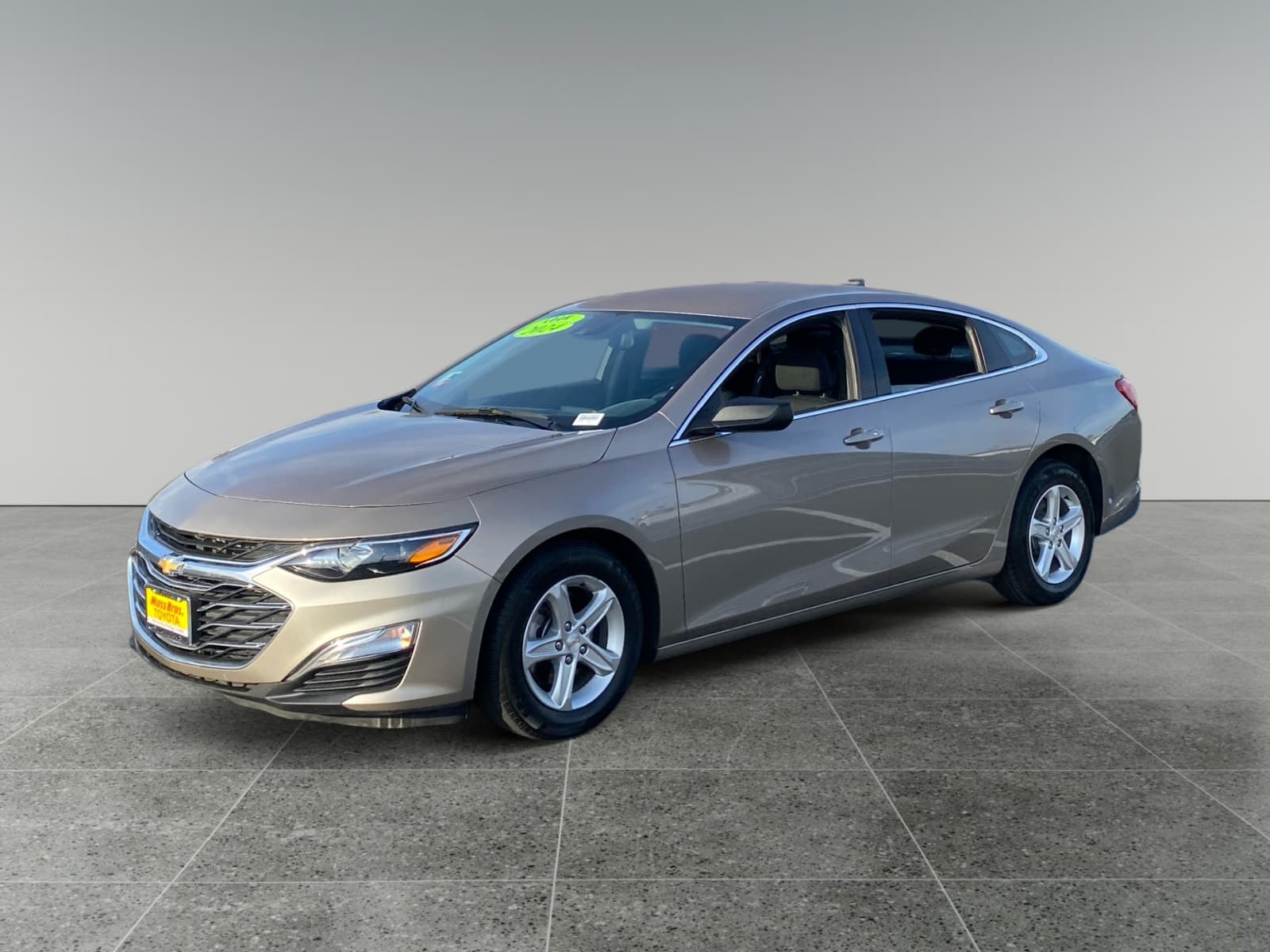 2024 Chevrolet Malibu LS — photo 1 of 15