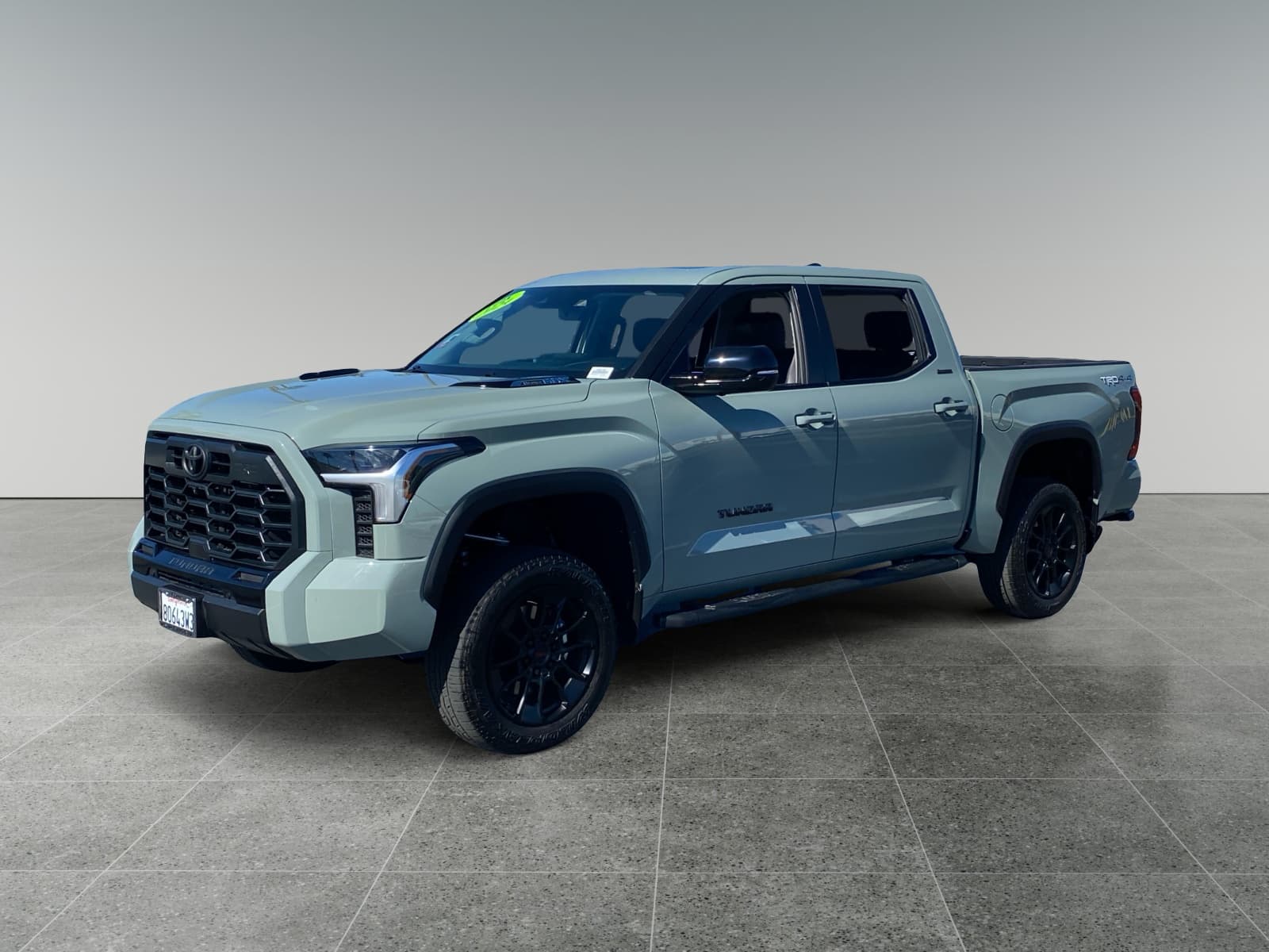 2024 Toyota Tundra 4WD Limited — photo 1 of 15
