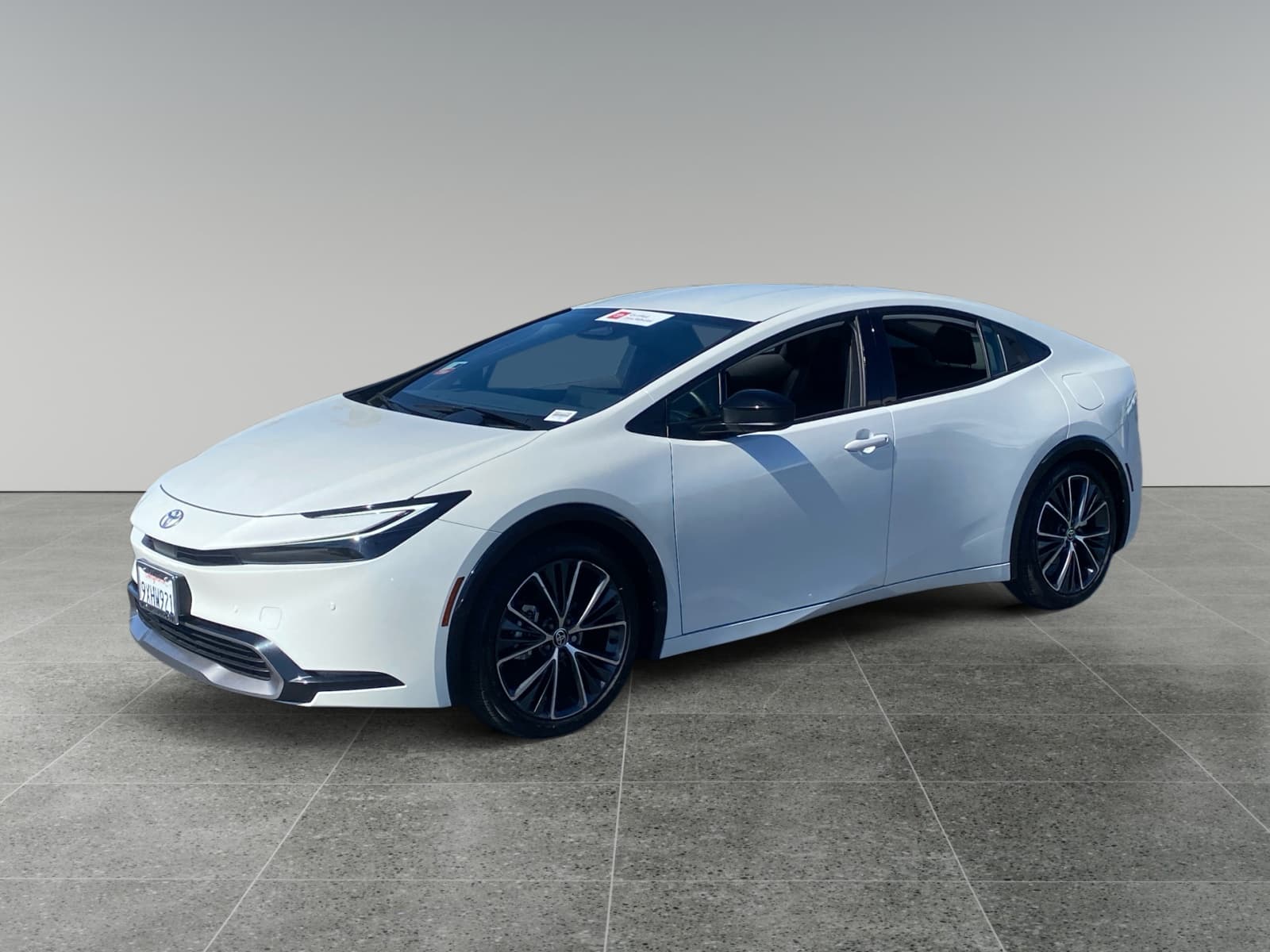2026 Toyota Prius XLE — photo 1 of 15