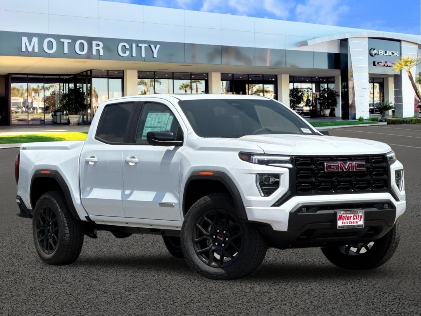 2026 GMC Canyon Elevation — photo 1 of 32