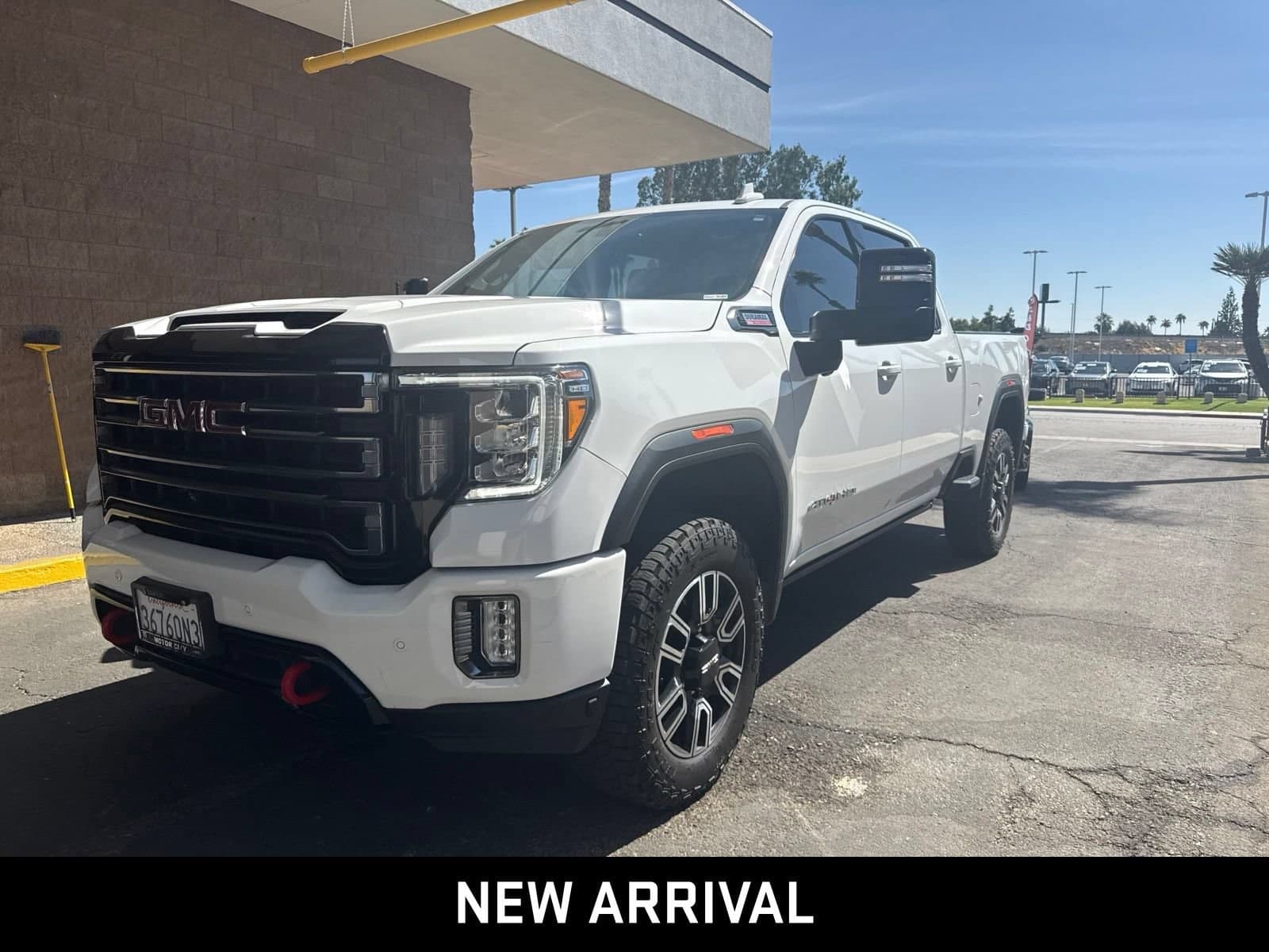 2022 GMC Sierra 2500HD AT4 — photo 1 of 5