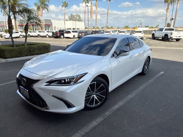 2025 Lexus ES ES 350 — photo 1 of 7