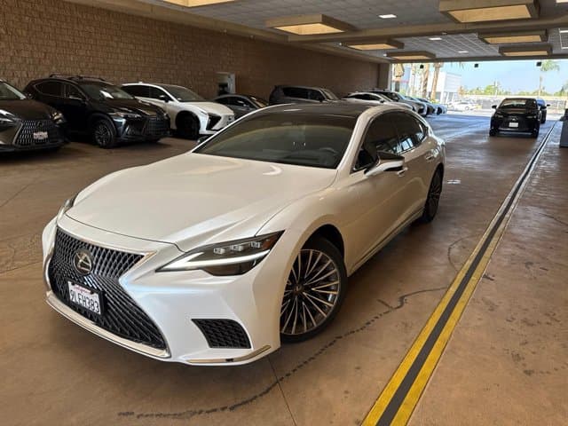 2024 Lexus LS LS 500 — photo 1 of 7