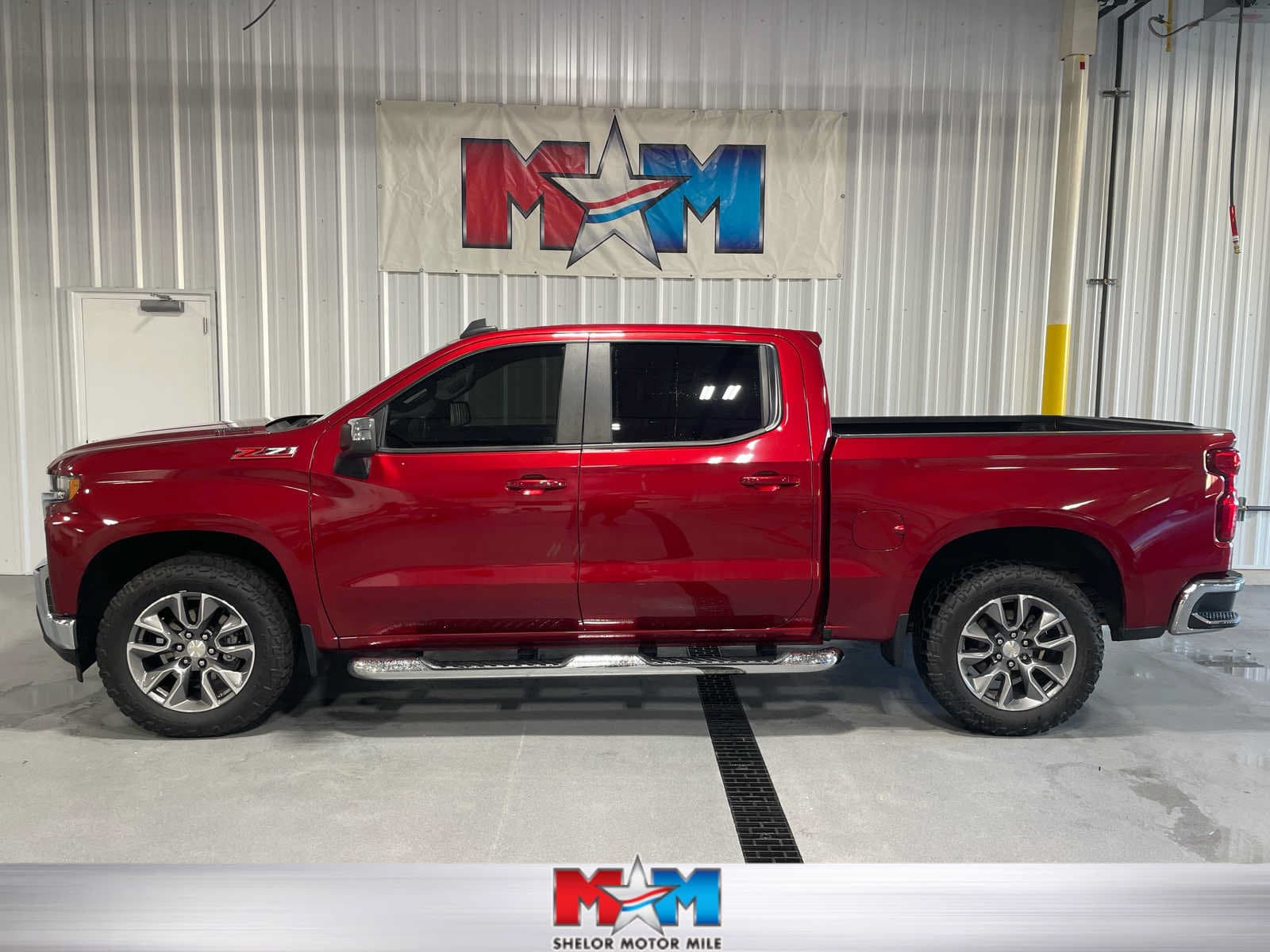 2022 Chevrolet Silverado 1500 LTD LT — photo 1 of 8