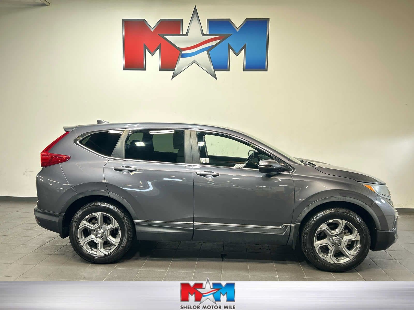 2017 Honda CR-V EX-L — photo 1 of 11