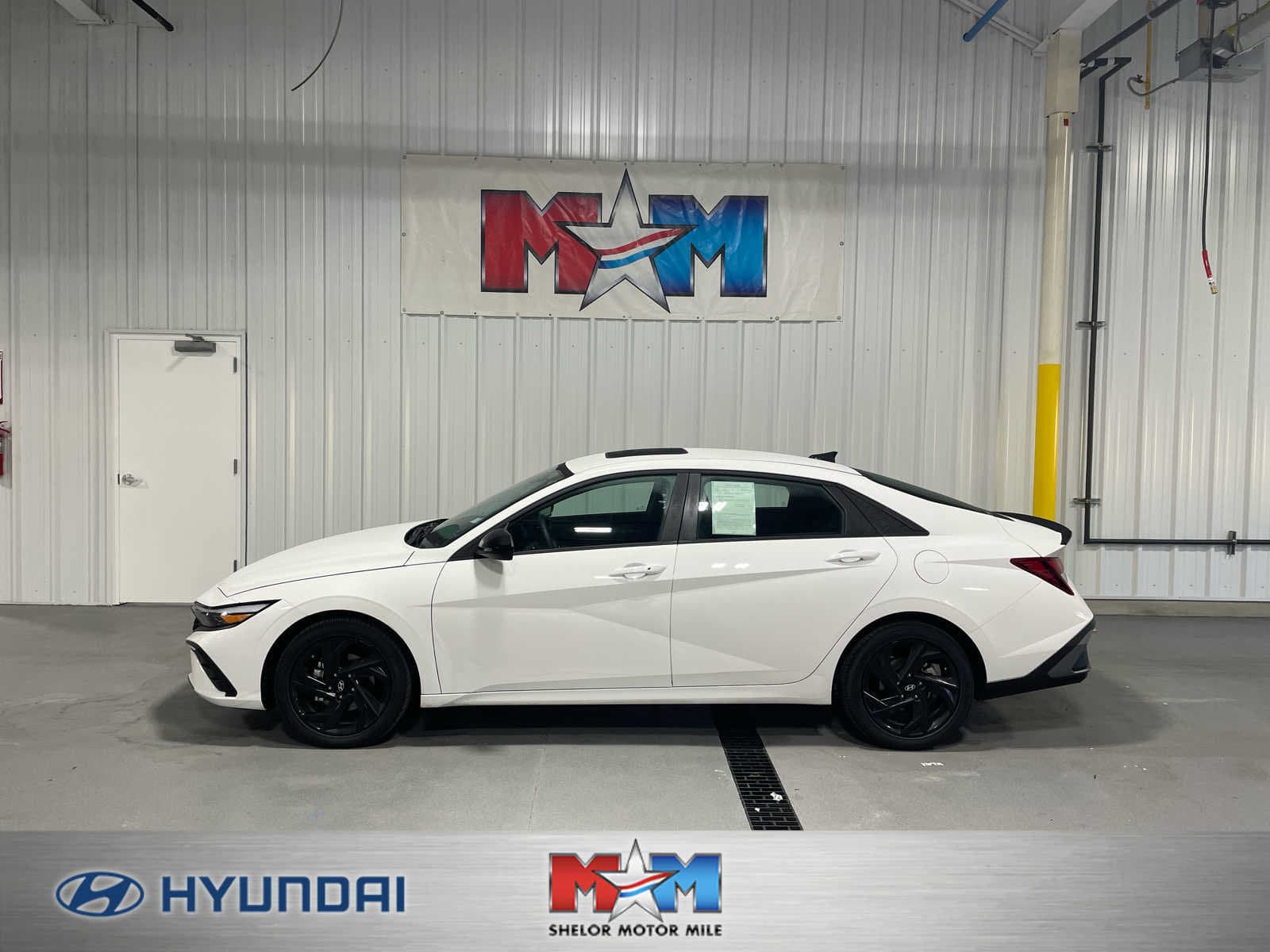 2026 Hyundai Elantra SEL Sport Plus — photo 1 of 8
