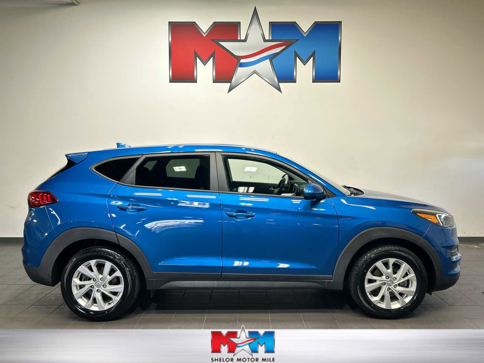 2020 Hyundai Tucson SE — photo 1 of 30