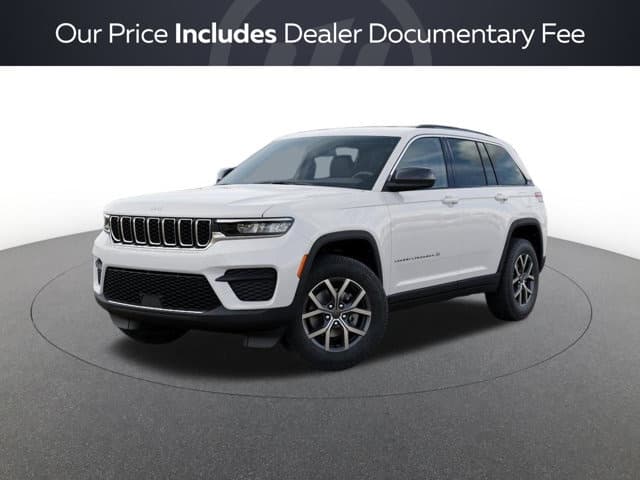 2027 Jeep Grand Cherokee Laredo — photo 1 of 52