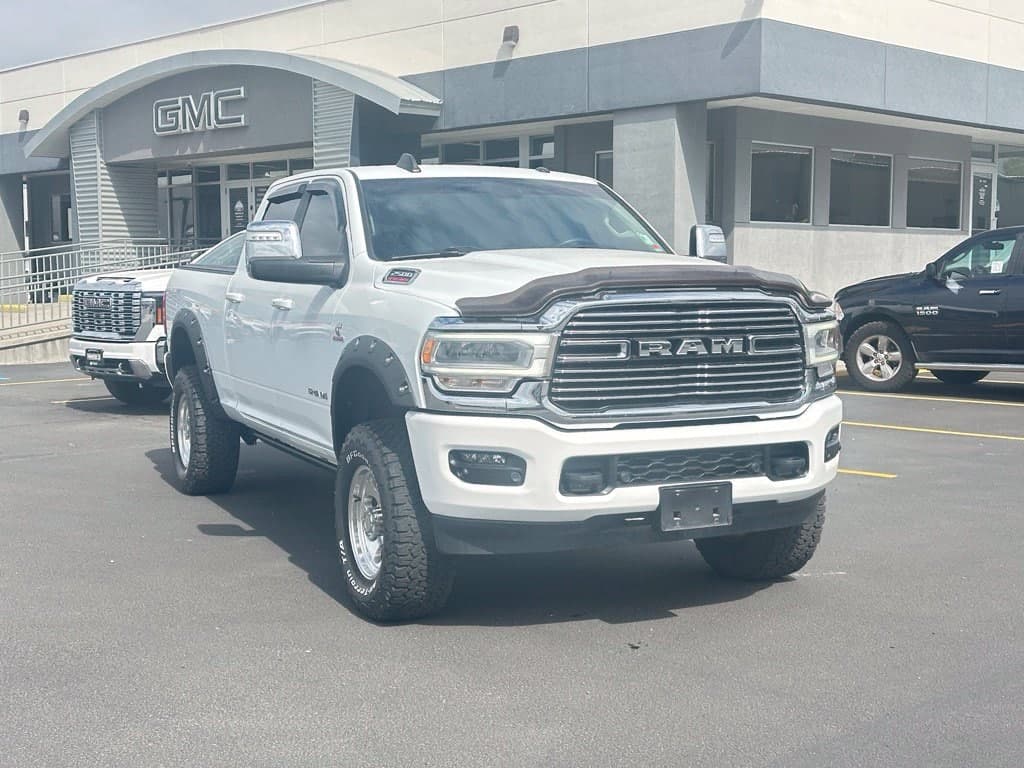 2024 RAM 2500 Laramie — photo 1 of 33