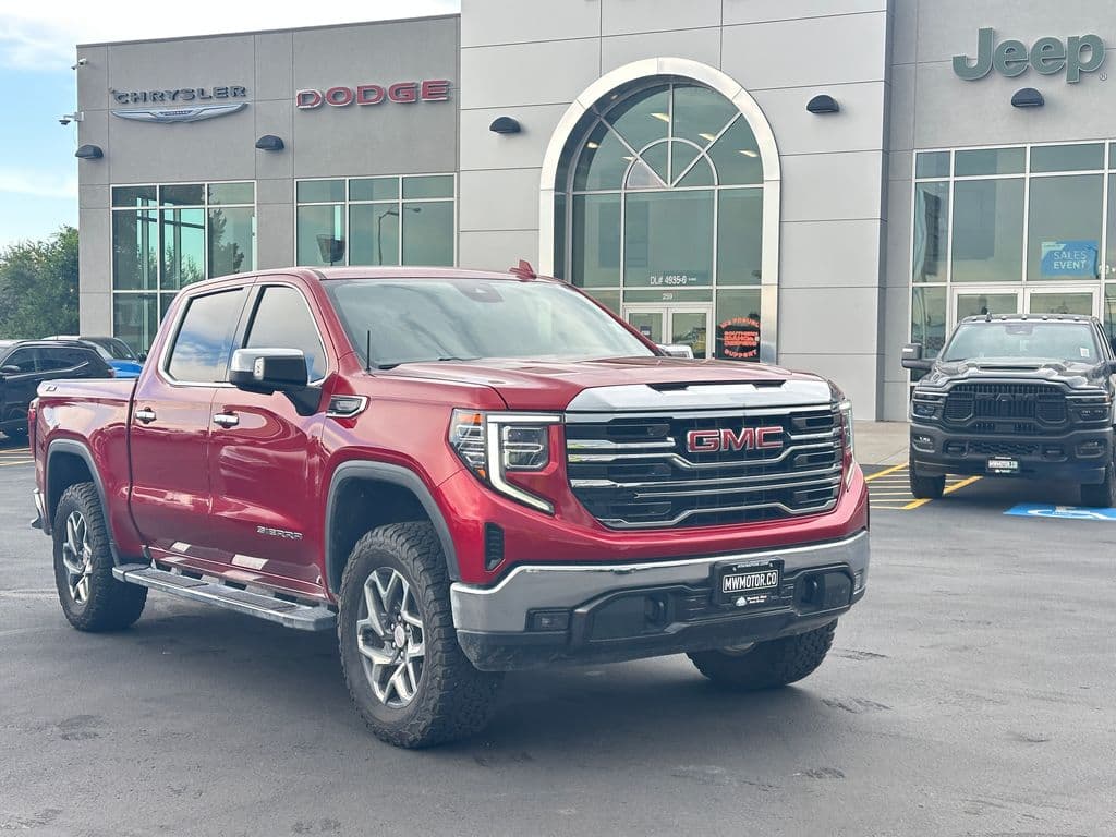 2023 GMC Sierra 1500 SLT — photo 1 of 33