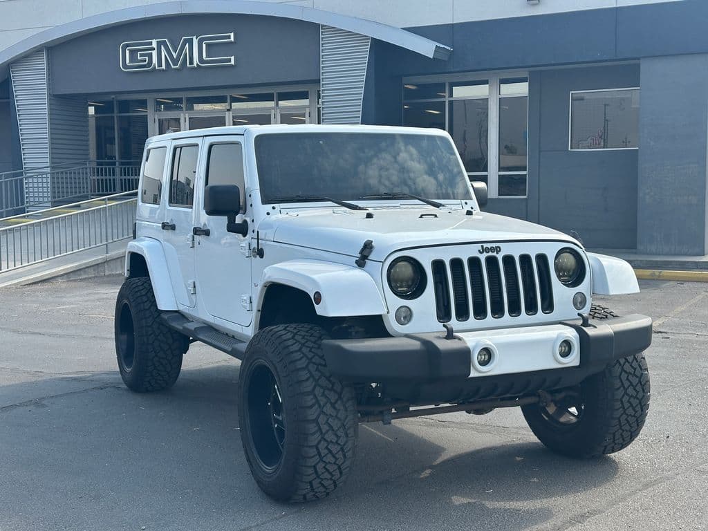 2018 Jeep Wrangler JK Sahara — photo 1 of 29