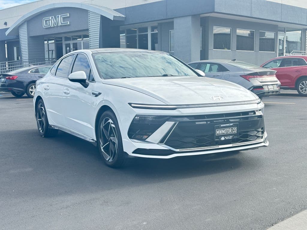 2024 Hyundai Sonata SEL — photo 1 of 33