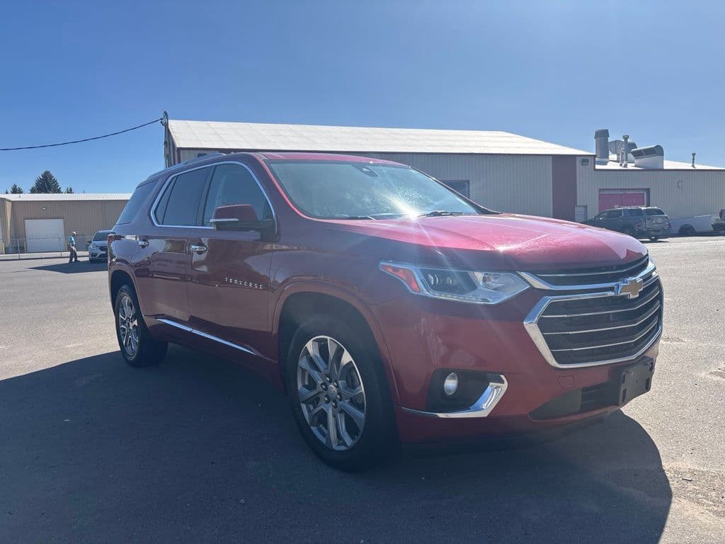 2018 Chevrolet Traverse Premier — photo 1 of 12