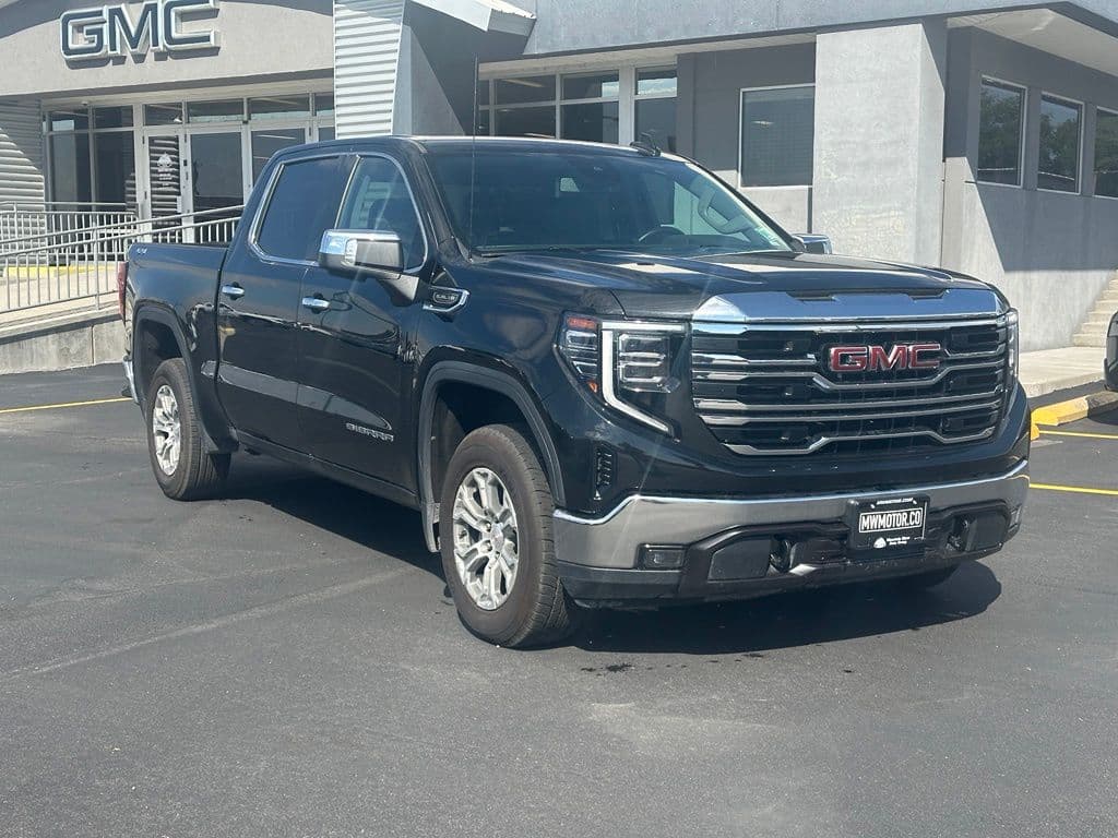 2025 GMC Sierra 1500 SLT — photo 1 of 34