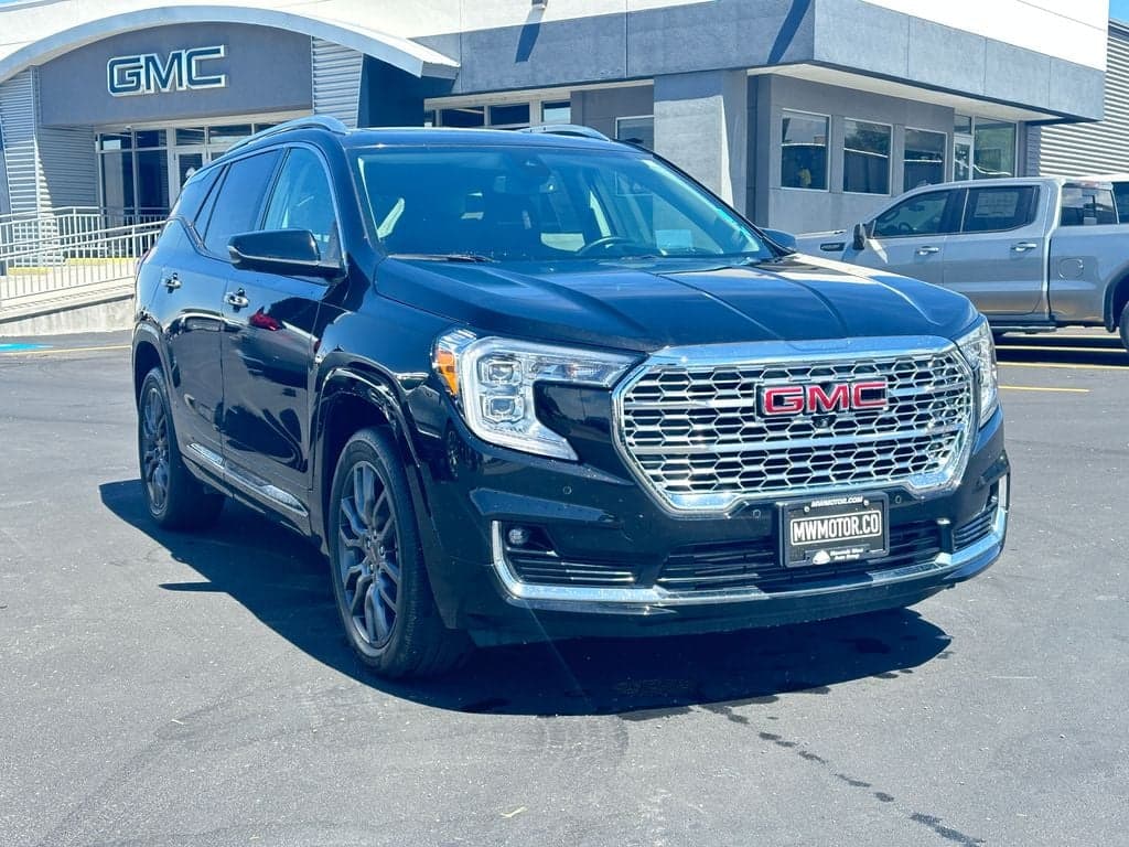 2024 GMC Terrain Denali — photo 1 of 31