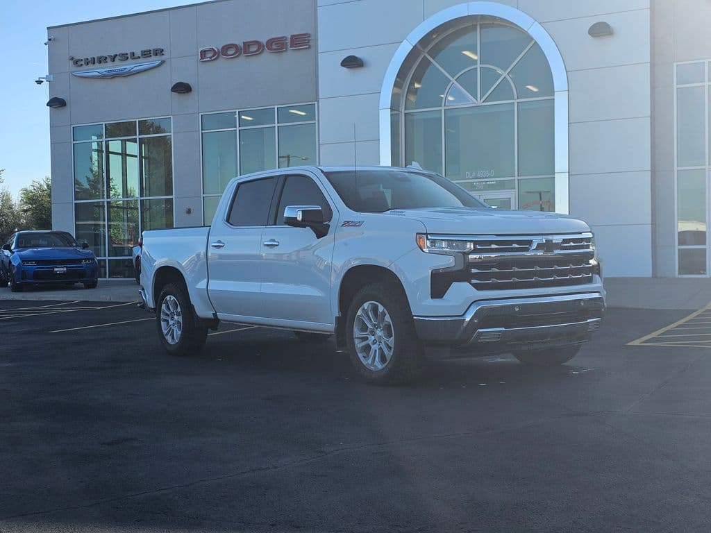 2022 Chevrolet Silverado 1500 LTZ — photo 1 of 36