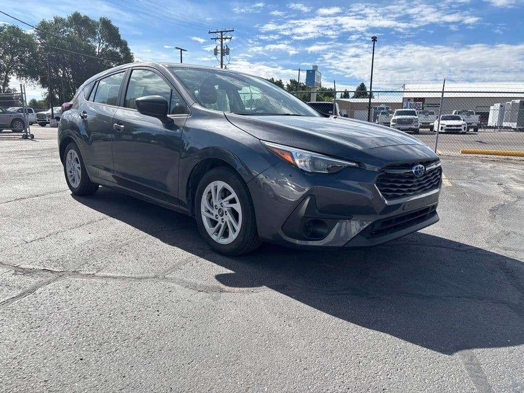 2024 Subaru Impreza Base — photo 1 of 12