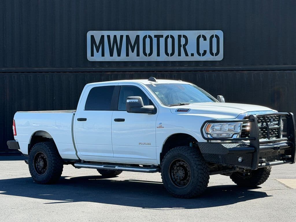 2024 RAM 2500 Big Horn — photo 1 of 12