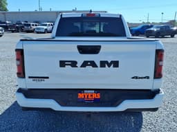 Extra Photo