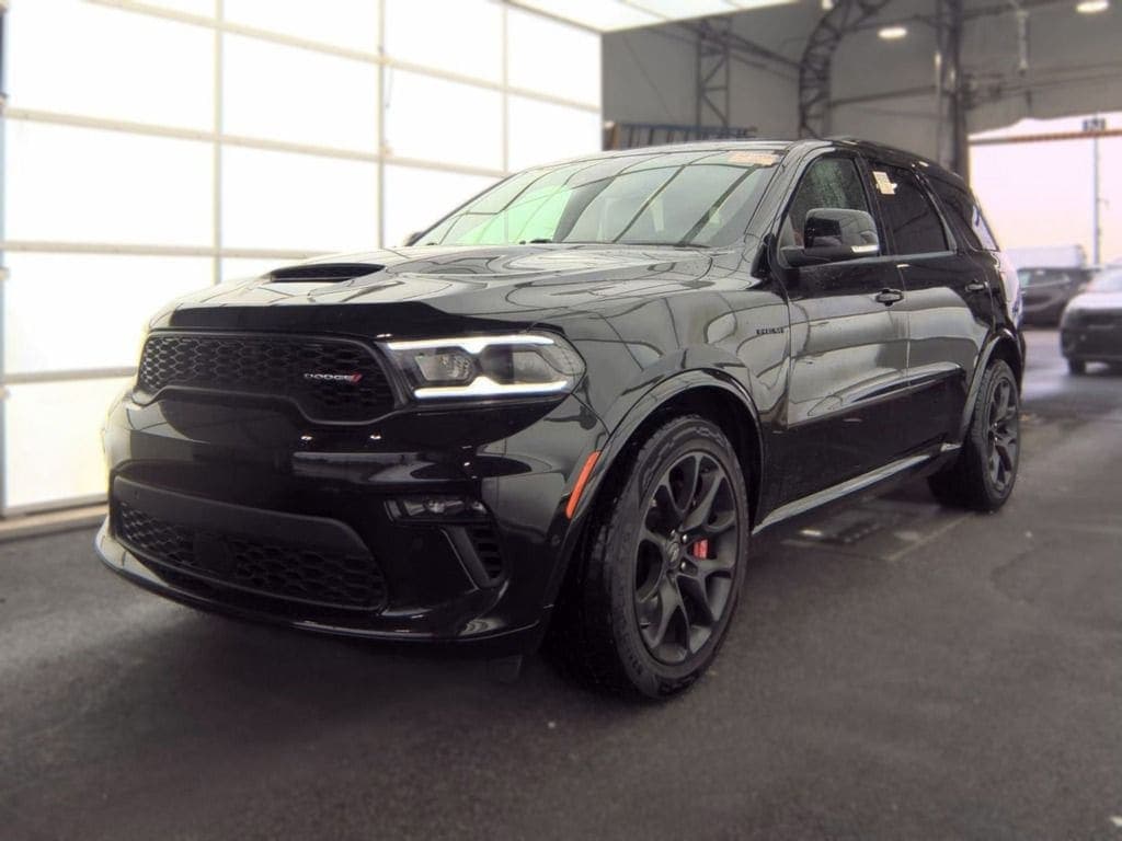 2023 Dodge Durango R/T — photo 1 of 16