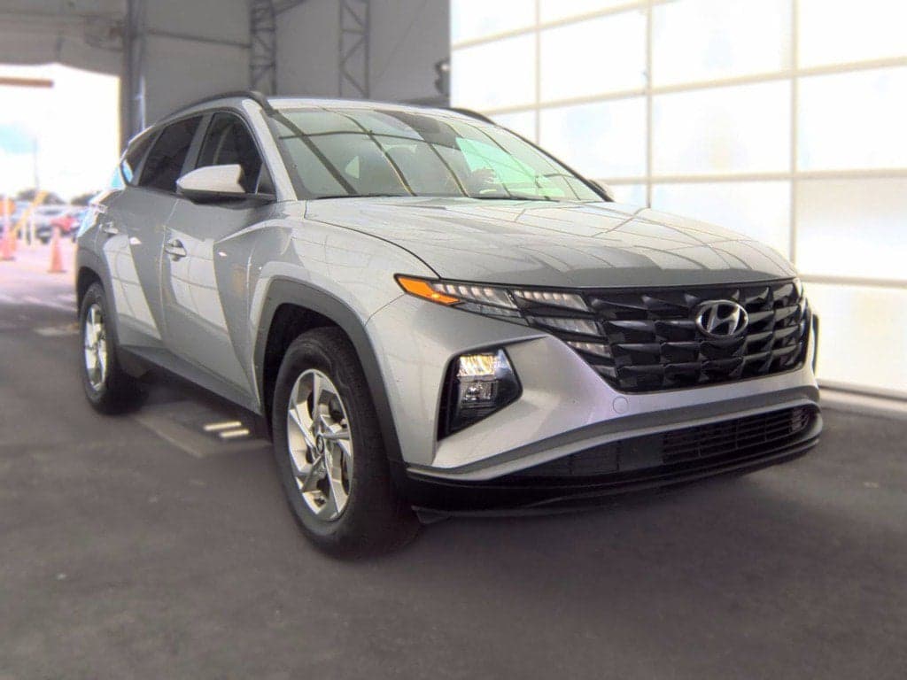 2024 Hyundai Tucson SEL — photo 1 of 11