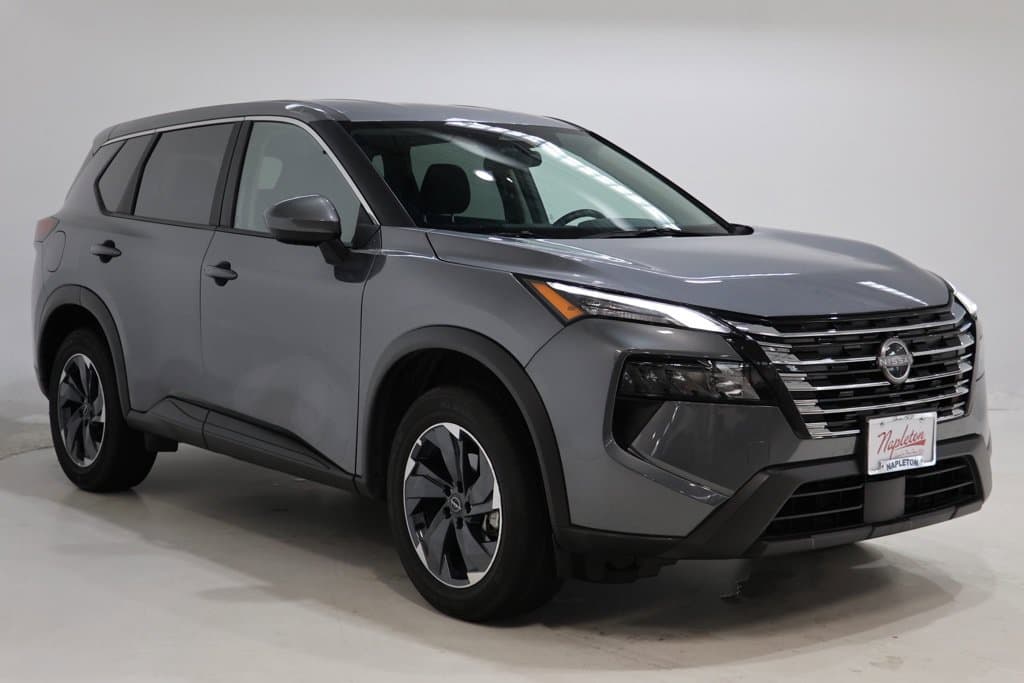 2025 Nissan Rogue SV — photo 1 of 35