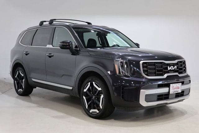 2025 Kia Telluride S — photo 1 of 40
