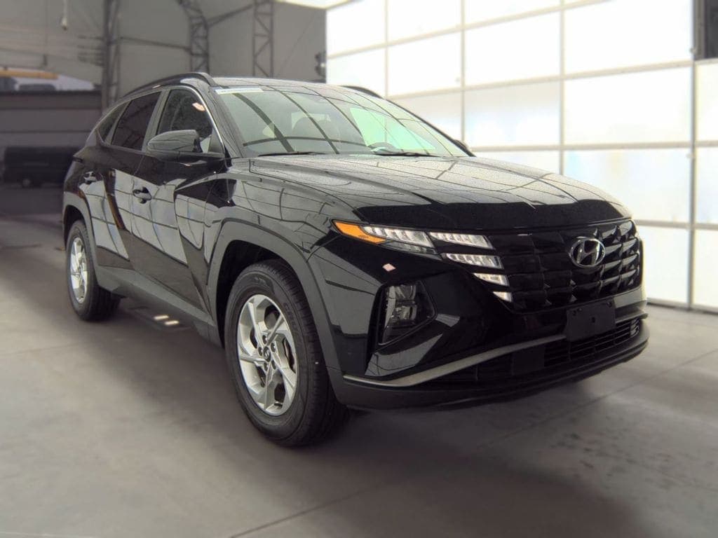 2024 Hyundai Tucson SEL — photo 1 of 3