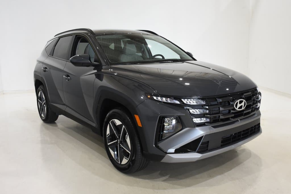 2026 Hyundai Tucson Plug-In Hybrid SEL — photo 1 of 27