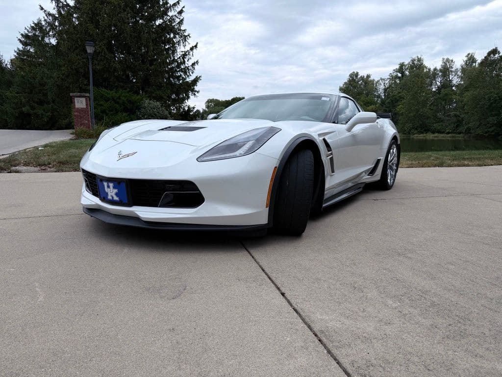2018 Chevrolet Corvette Grand Sport 2LT — photo 1 of 25