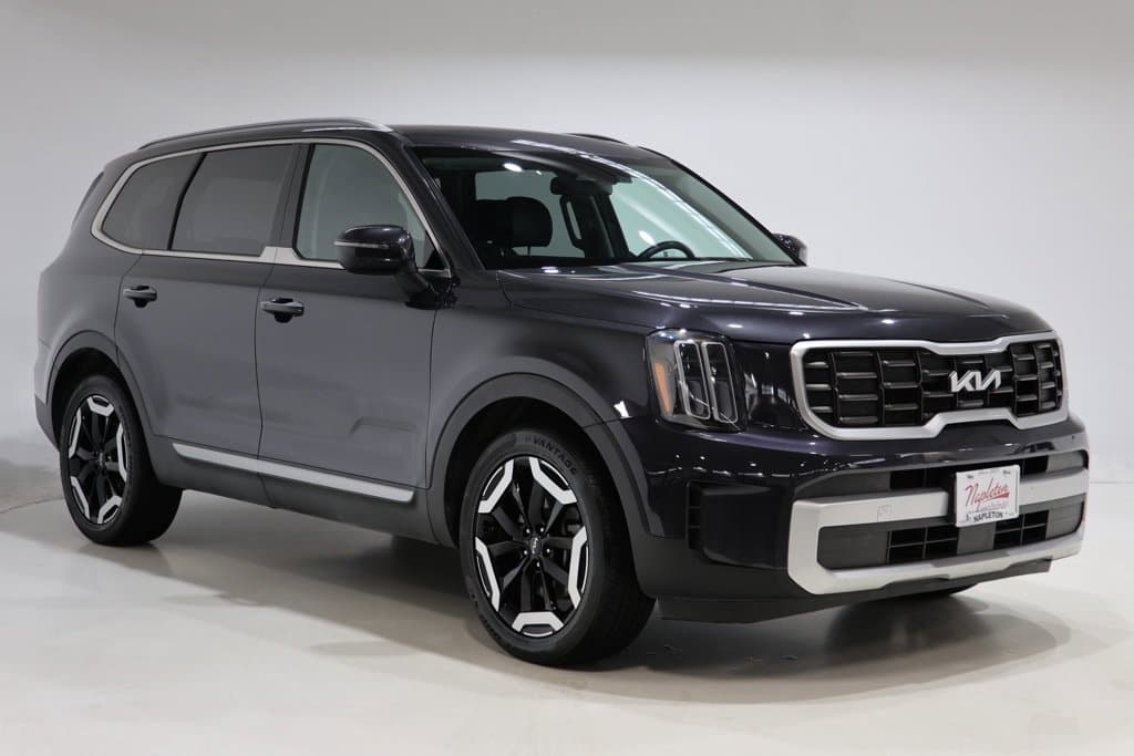 2025 Kia Telluride S — photo 1 of 39