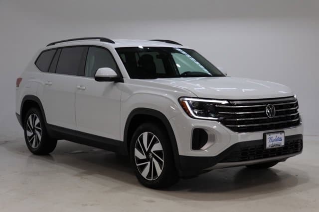 2025 Volkswagen Atlas 2.0T SE w/Technology — photo 1 of 37