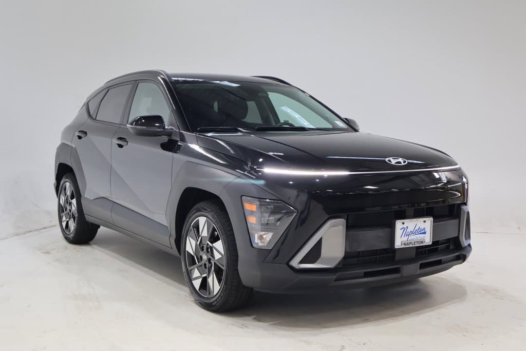 2024 Hyundai Kona SEL — photo 1 of 34