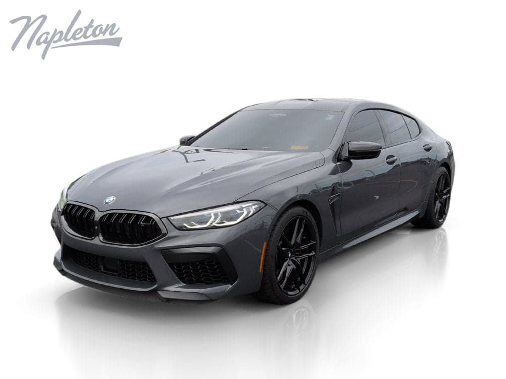 2022 BMW M8 Competition — photo 1 of 31