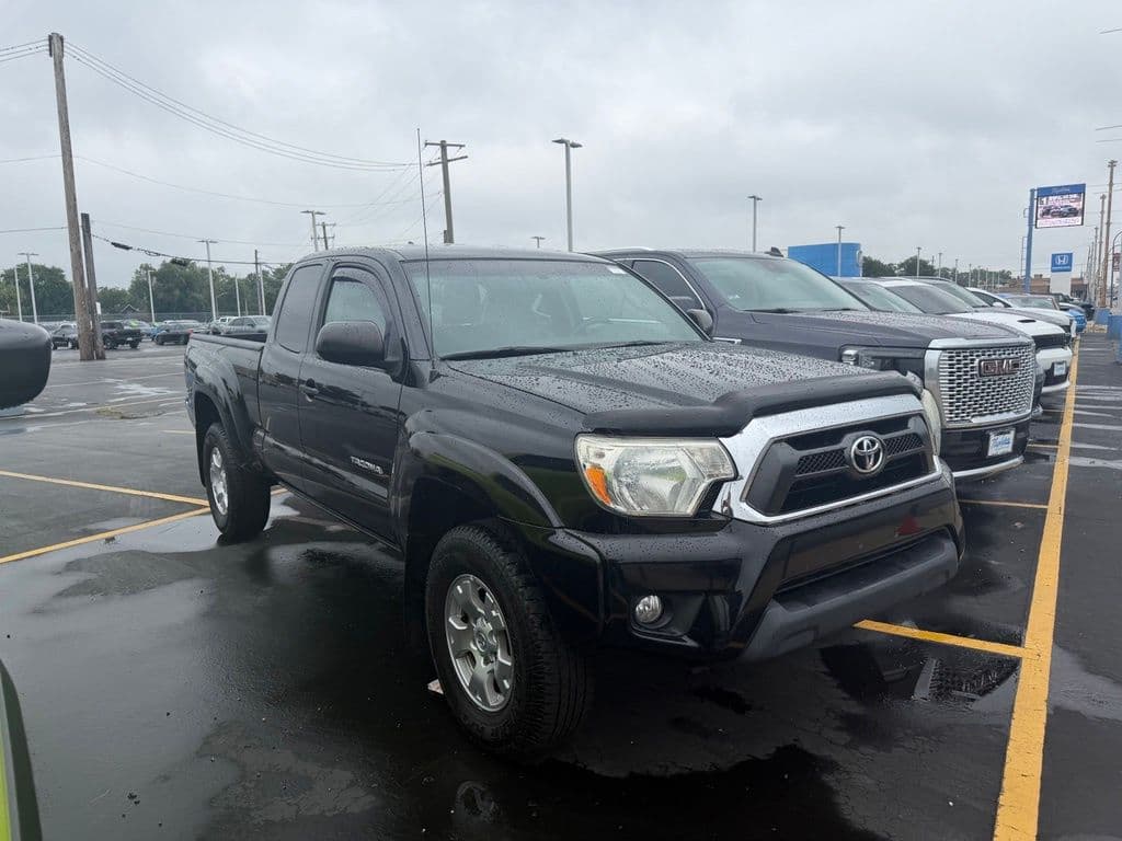 2015 Toyota Tacoma Base — photo 1 of 5
