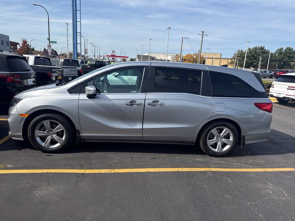 2020 Honda Odyssey EX-L — photo 1 of 4