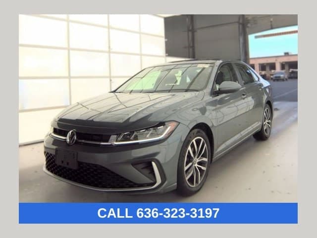 2025 Volkswagen Jetta Base — photo 1 of 28
